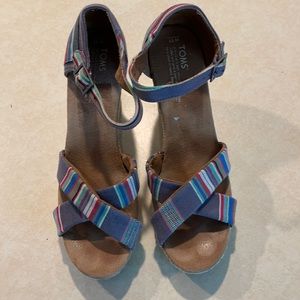 Tom’s chambray wedge espadrilles
